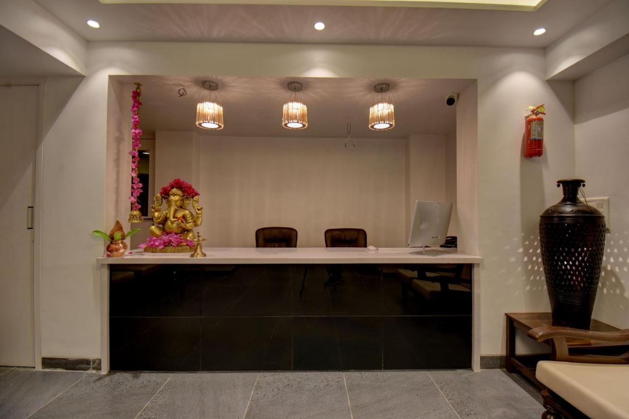 Elite Hotel โลนาวาลา ภายนอก รูปภาพ
