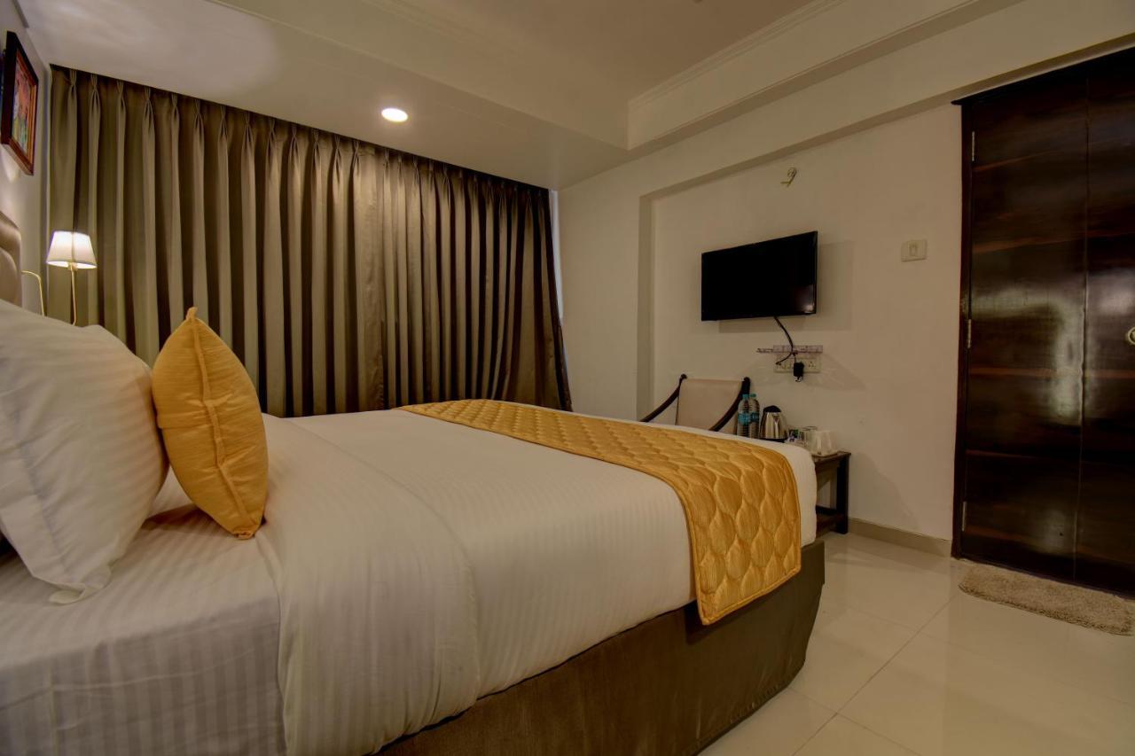 Elite Hotel โลนาวาลา ภายนอก รูปภาพ