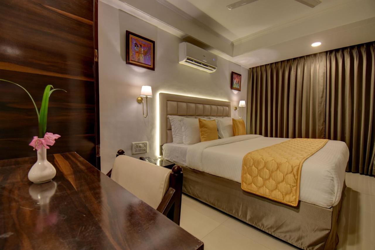 Elite Hotel โลนาวาลา ภายนอก รูปภาพ